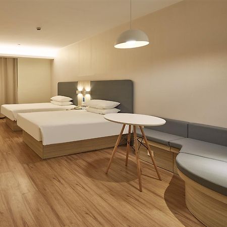 Hanting Hotel Shanghai Middle Ring Hunan Road Екстер'єр фото